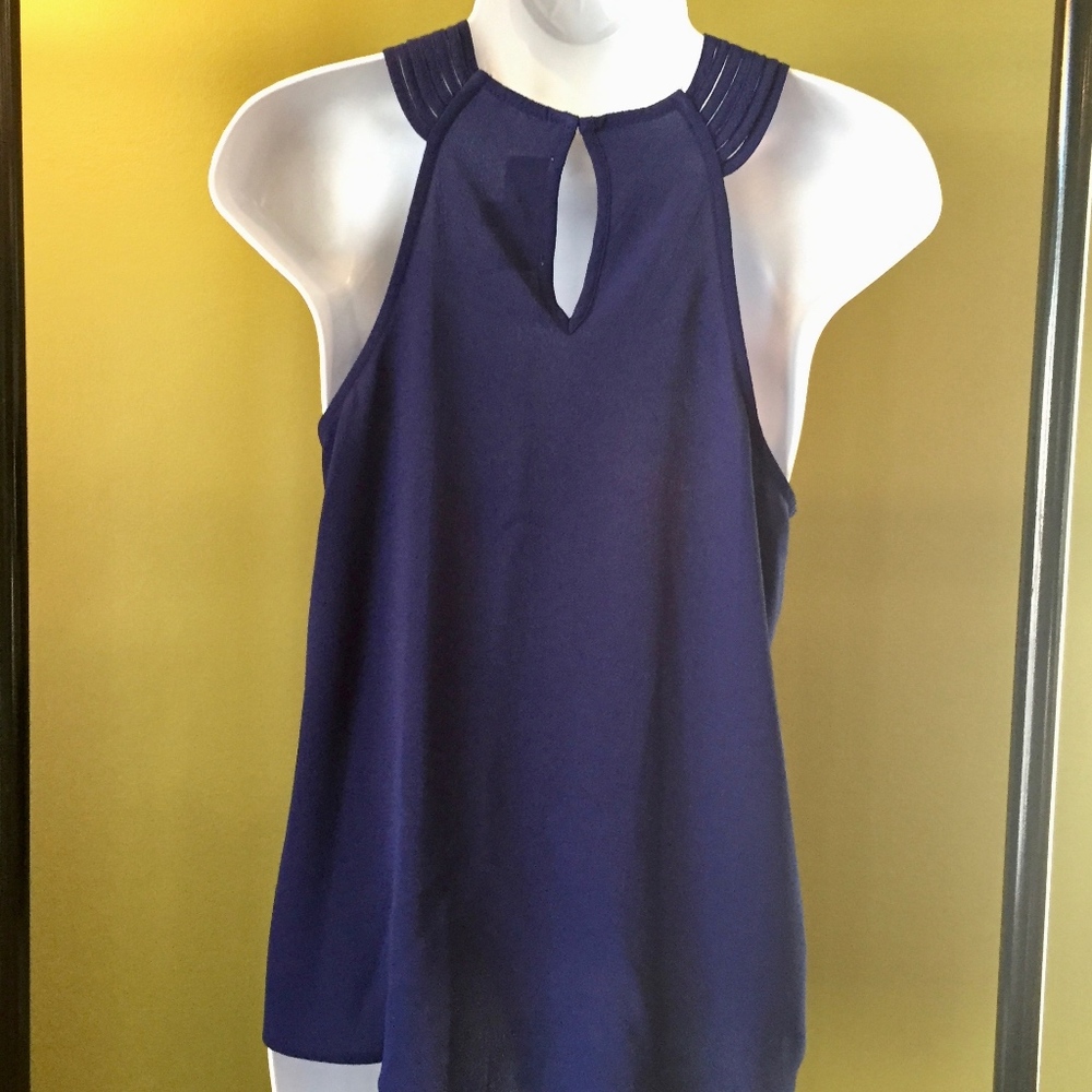 Sweet Wanderer Small Navy Lattice Neckline Top - Picture 4 of 7